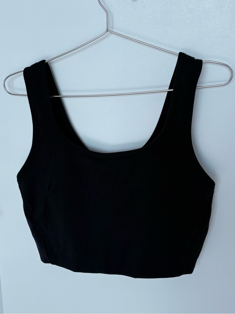Wunder Train Scoop-Neck Ribbed Tank Top Medium Support, B/C Cup Size 10